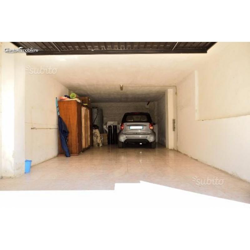Casal Velino - Appartamento con garage
